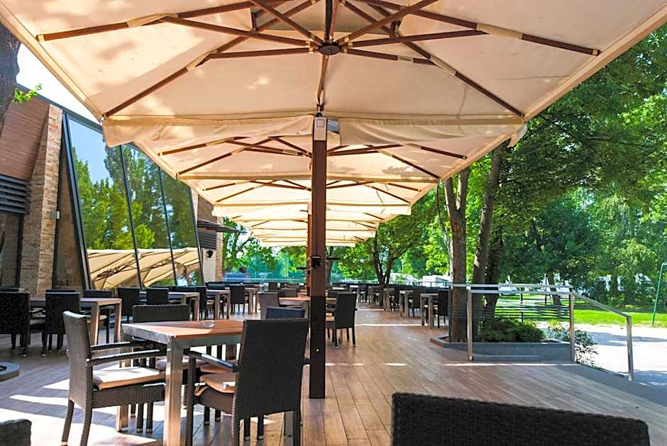 Villas and apartments Oaza