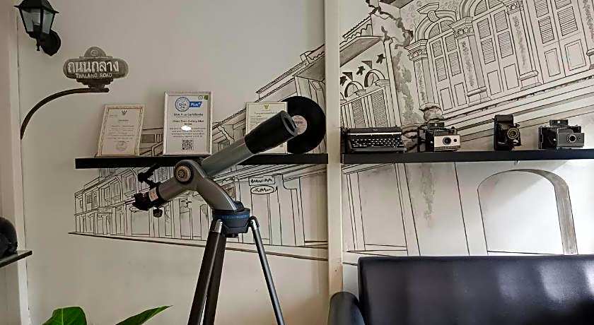 Chino Town Gallery Alley