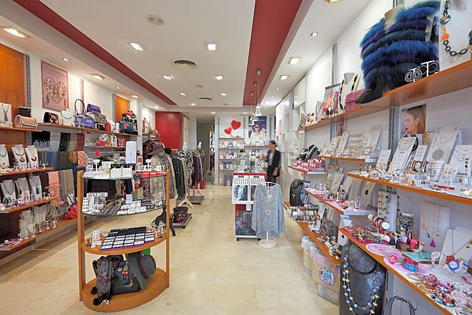 Aparthotel Milord's Suites