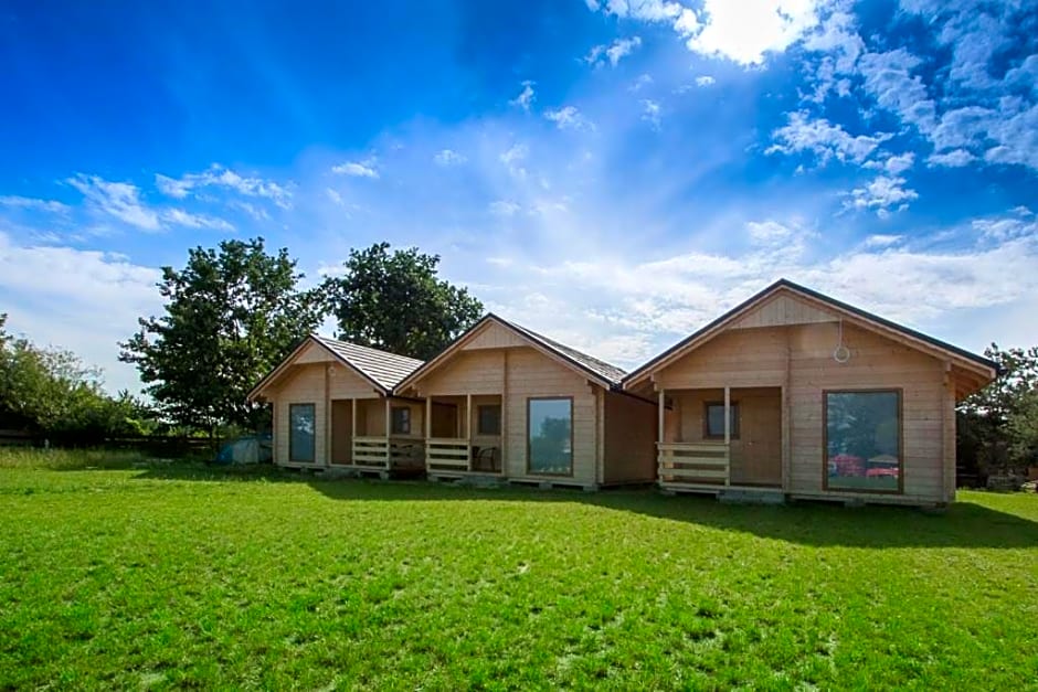 Domki Drewniane Przystań Kajaczek