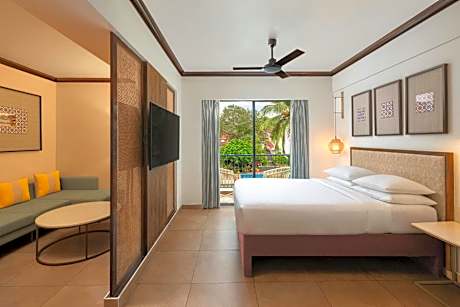 Studio with Balcony & Pool view - 02 Complimentary Pints of Beer on Arrival