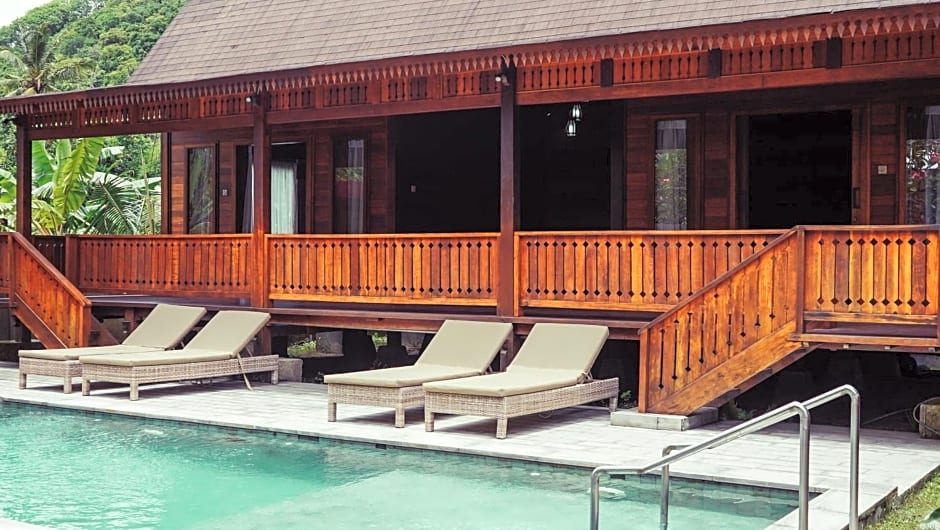 Madaira Villa Senggigi