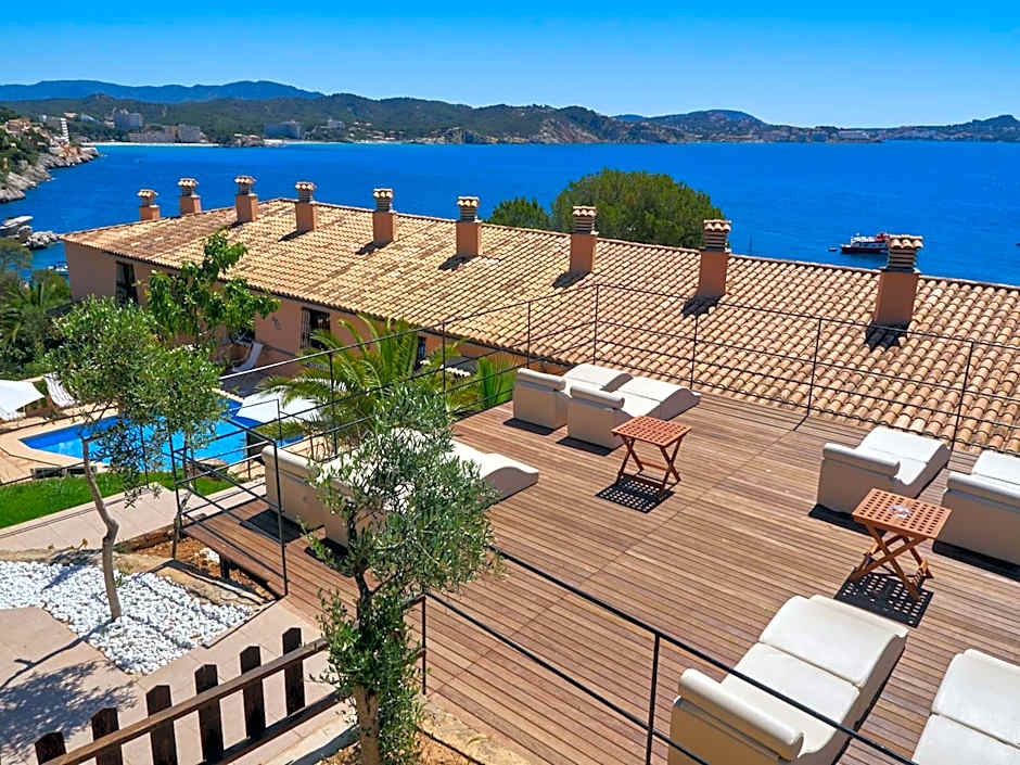 Hotel Petit Cala Fornells