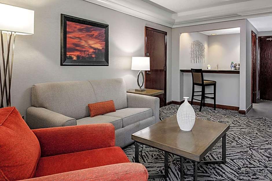 DoubleTree By Hilton Omaha Downtown