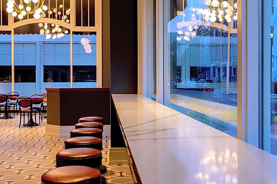 The Virginian Lynchburg, Curio Collection By Hilton