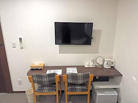 Economy Double or Twin Room