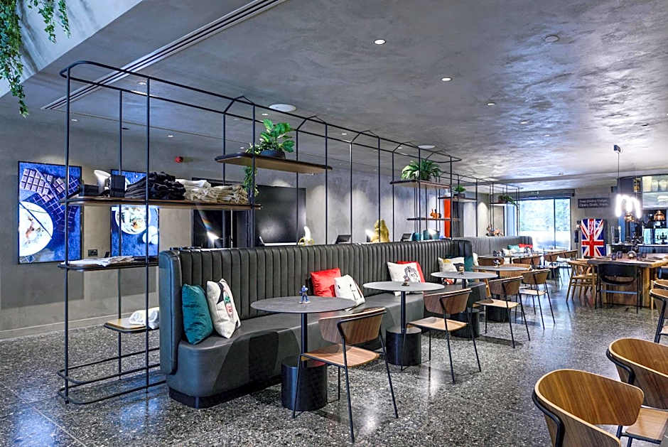 ONOMA Hotel