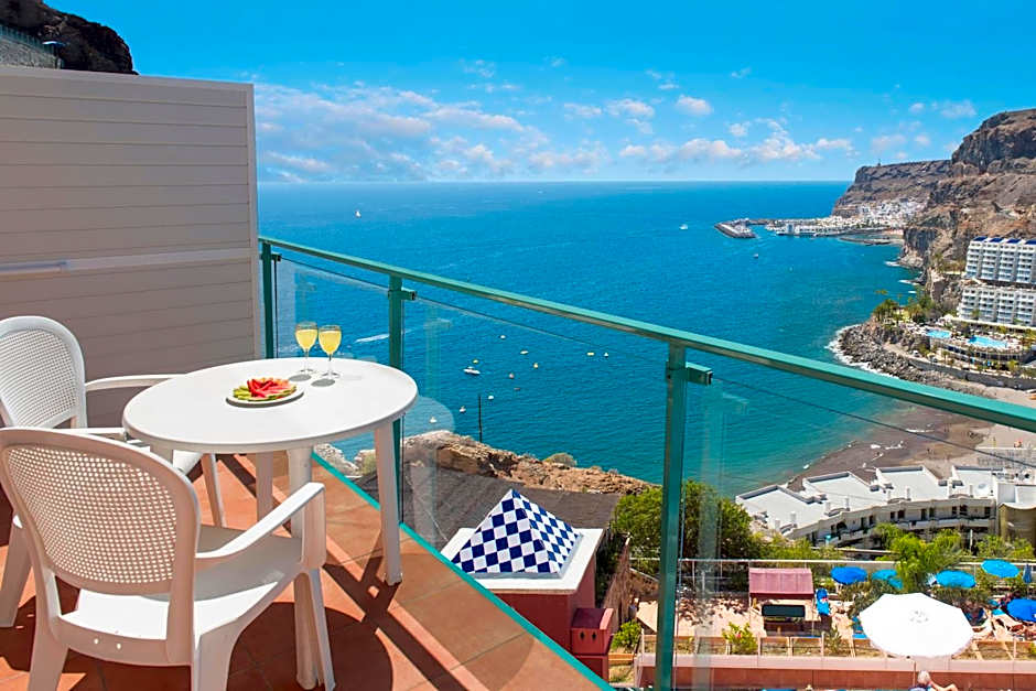 Mogan Princess & Beach Club