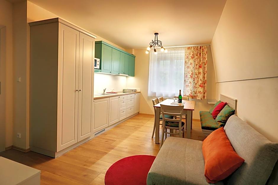 APARTMÁNY ADAM