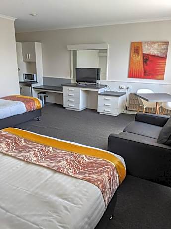 Parklane Motel