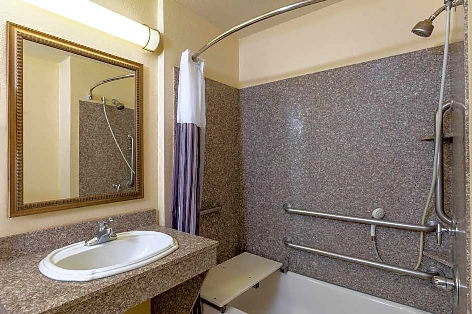 La Quinta Inn & Suites by Wyndham Dodge City