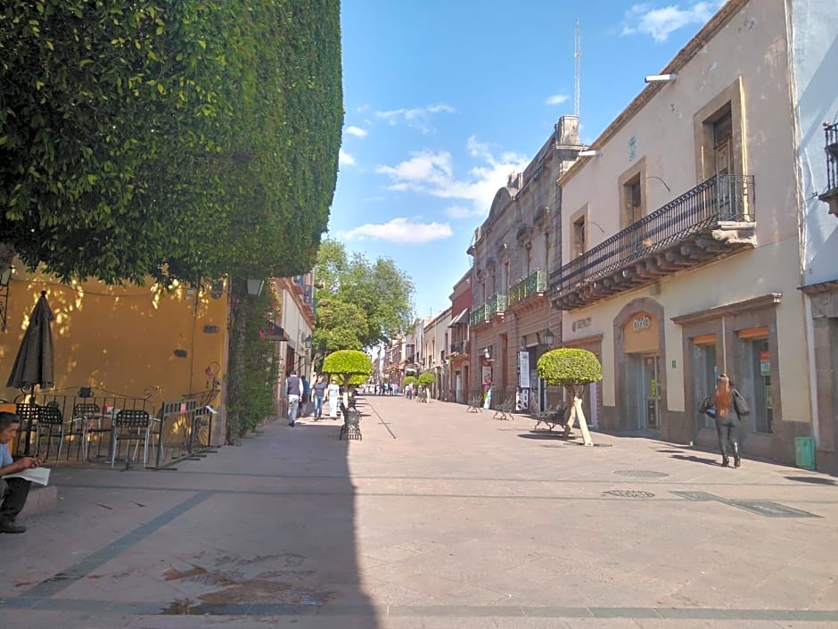Hotel Cuauhtemoc