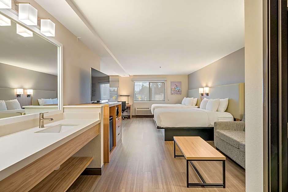 Best Western Lake Oswego Hotel & Suites