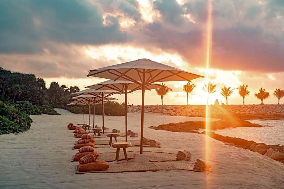 La Casa de la Playa by Xcaret- All Inclusive Adults Only
