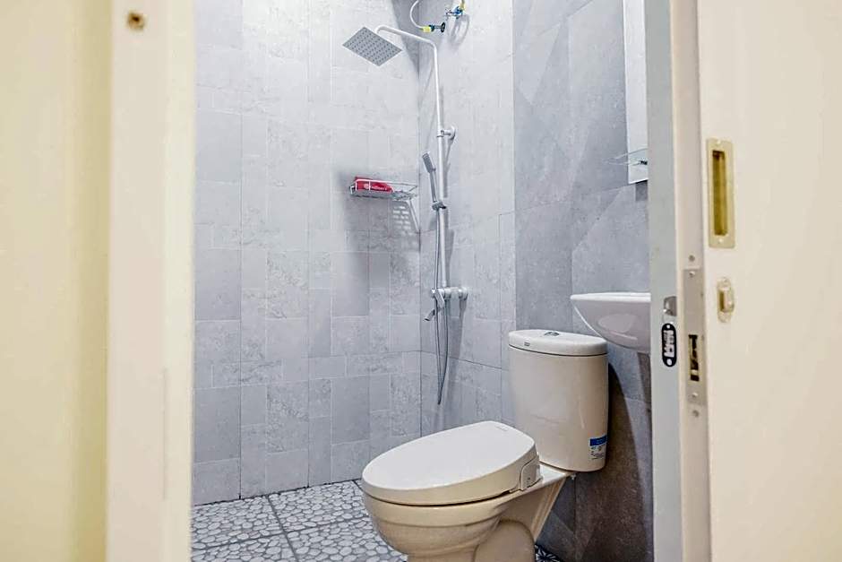 RedDoorz @ Jalan Pangeran Antasari Lampung 2