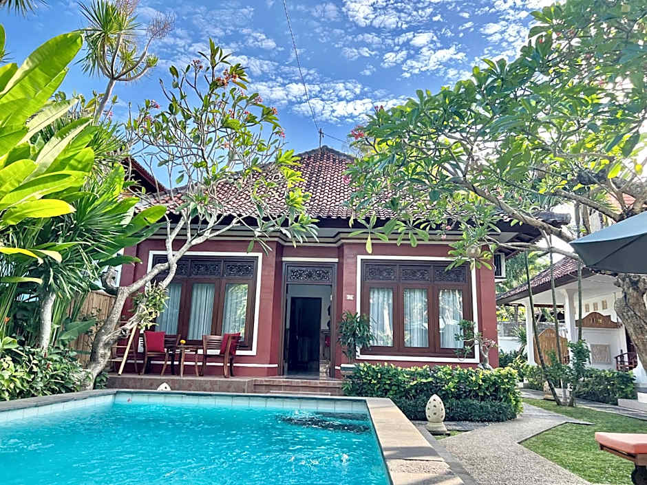 Tiga Naga Villa