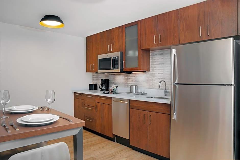 Residence Inn by Marriott Norwalk