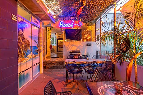 La Créme de la Créme Hostel