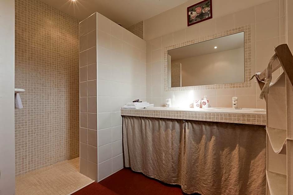 Domaine De La Combotte