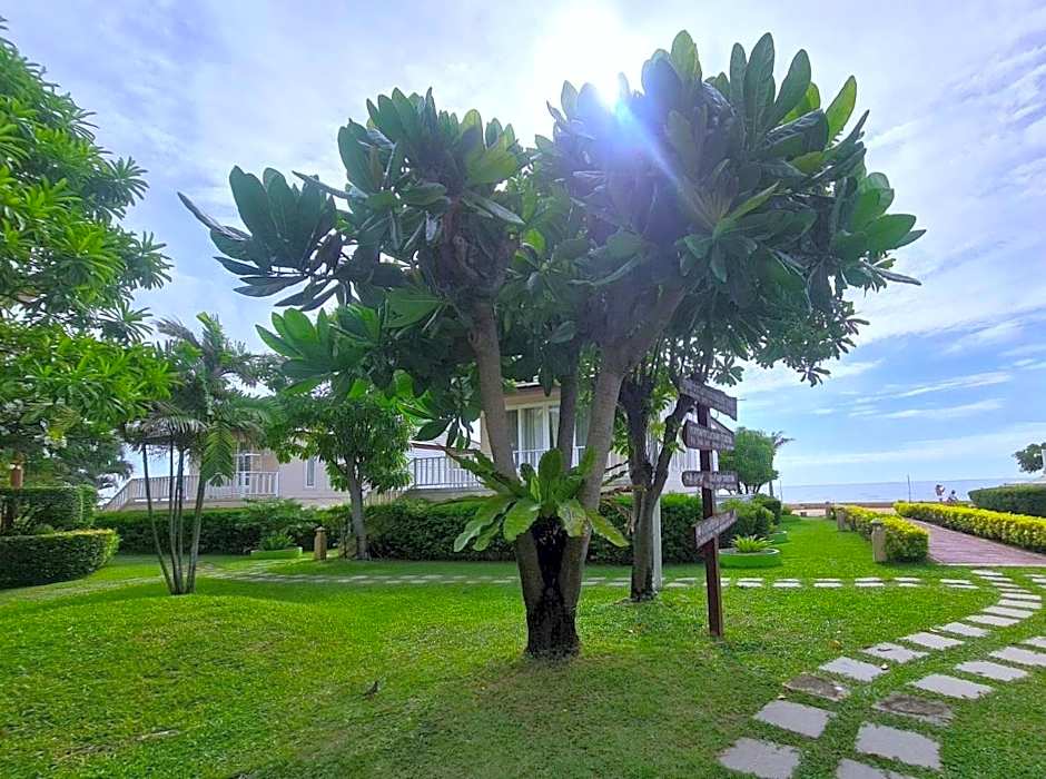 Baan Talay Samran Villa