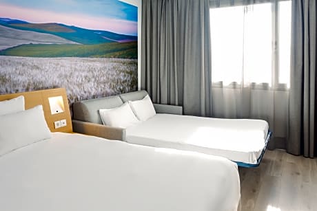 Family Room Superior