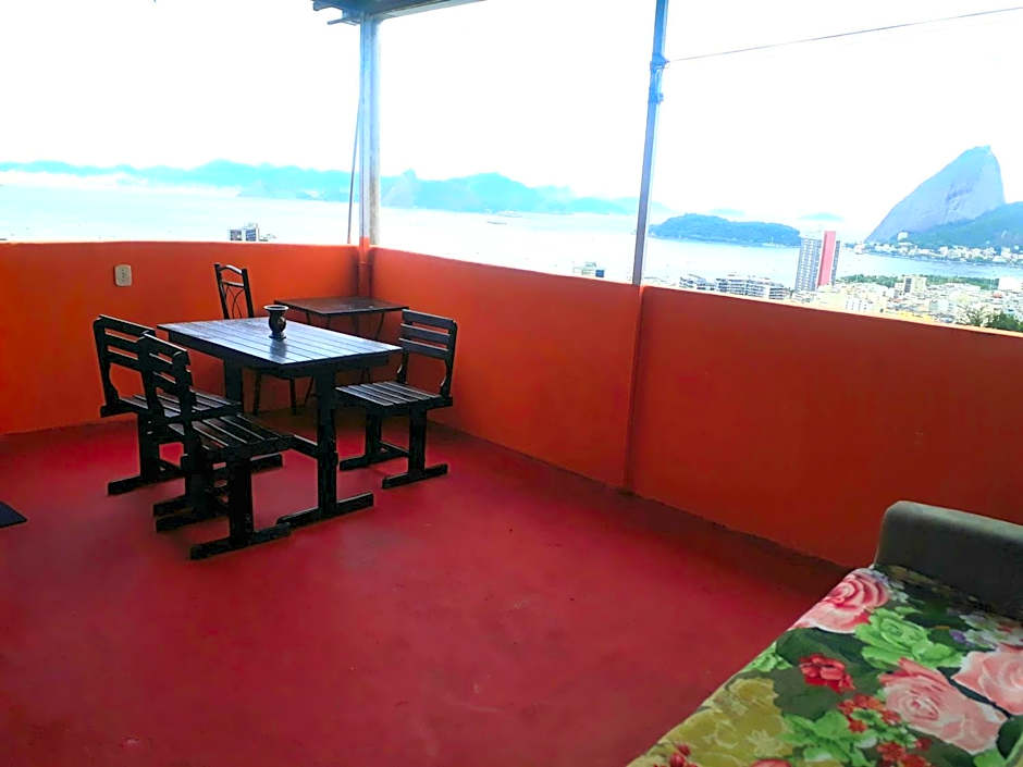 Hostel Tavares Bastos