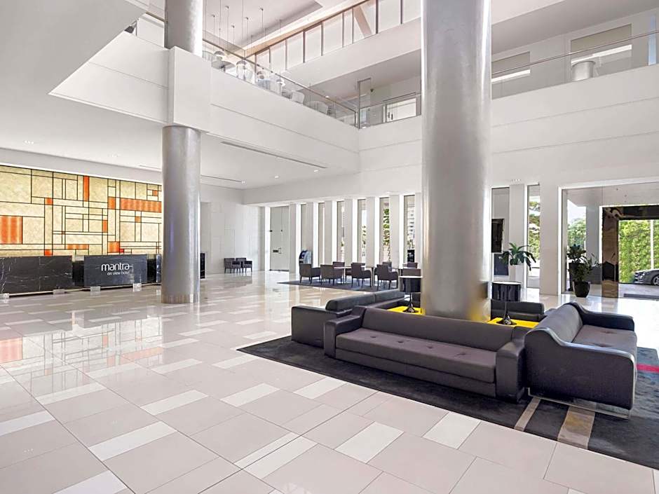 Mantra on View Hotel