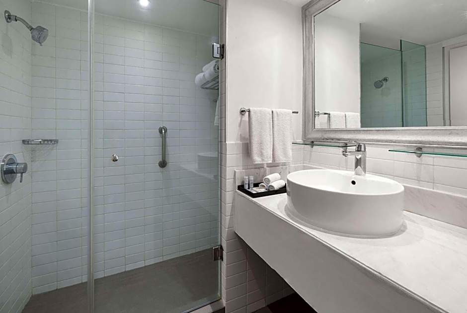 Wyndham Monterrey Ambassador Centro