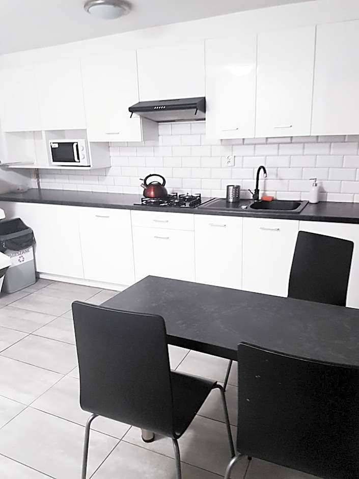 KWATERY KALINA-DUSZKA HOSTEL