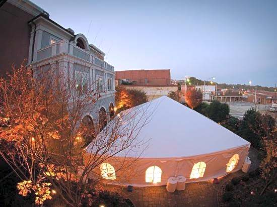 The Bleckley Inn