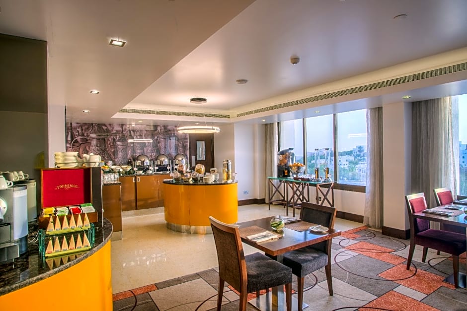 Crowne Plaza Muscat By IHG