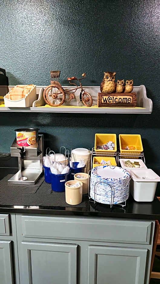 Days Inn by Wyndham Black River Falls