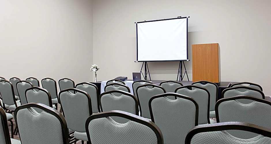 Golden Tulip Sao Jose Dos Campos