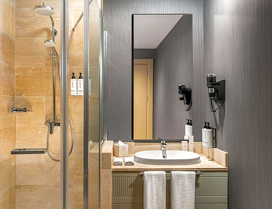 Crowne Plaza Istanbul Tuzla Viaport Marina By IHG