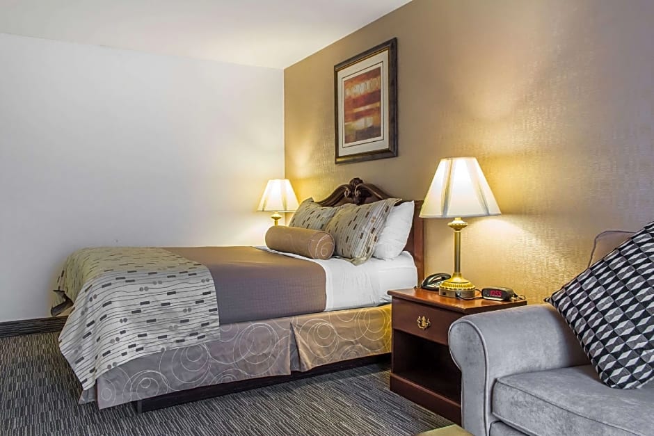 Clarion Hotel Philadelphia International Airport