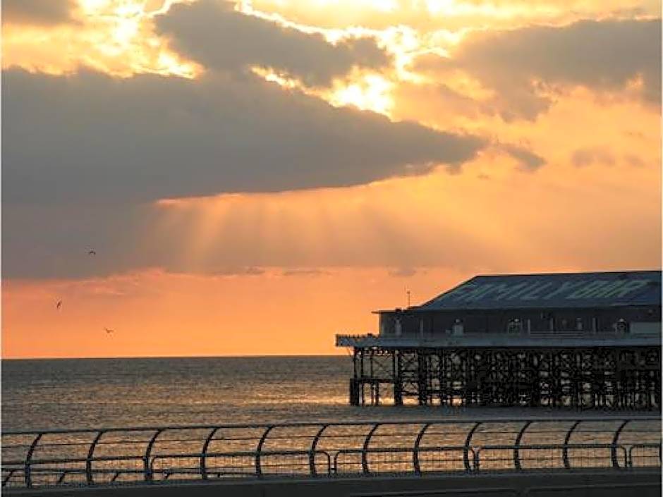 The Blenheim Mount Hotel