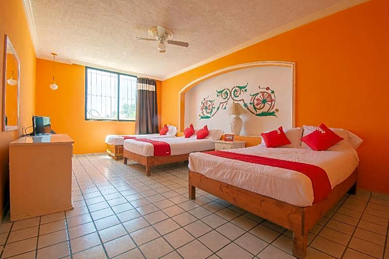 OYO Hotel Casino Del Valle