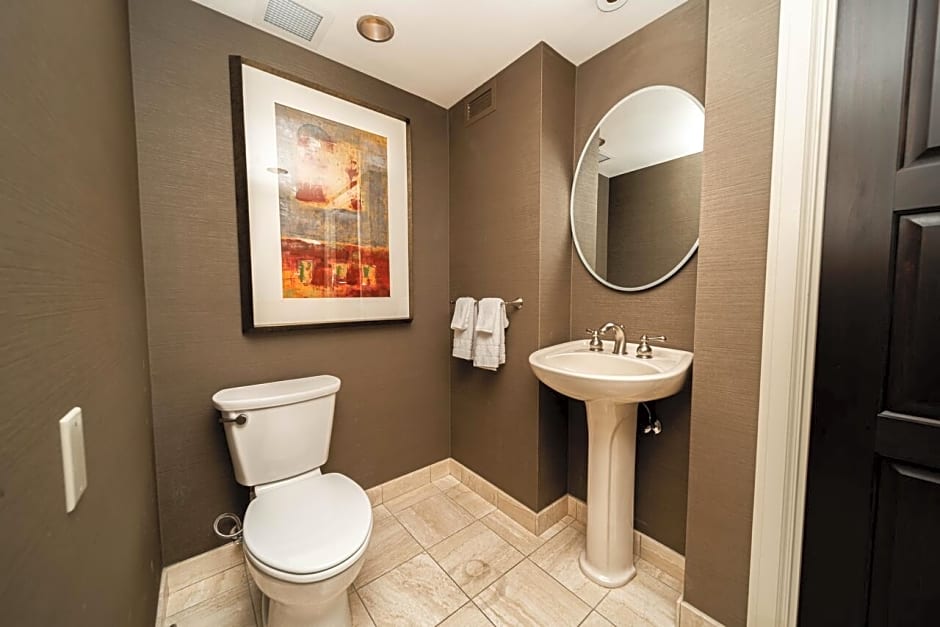 Reno Suites – Reno, NV