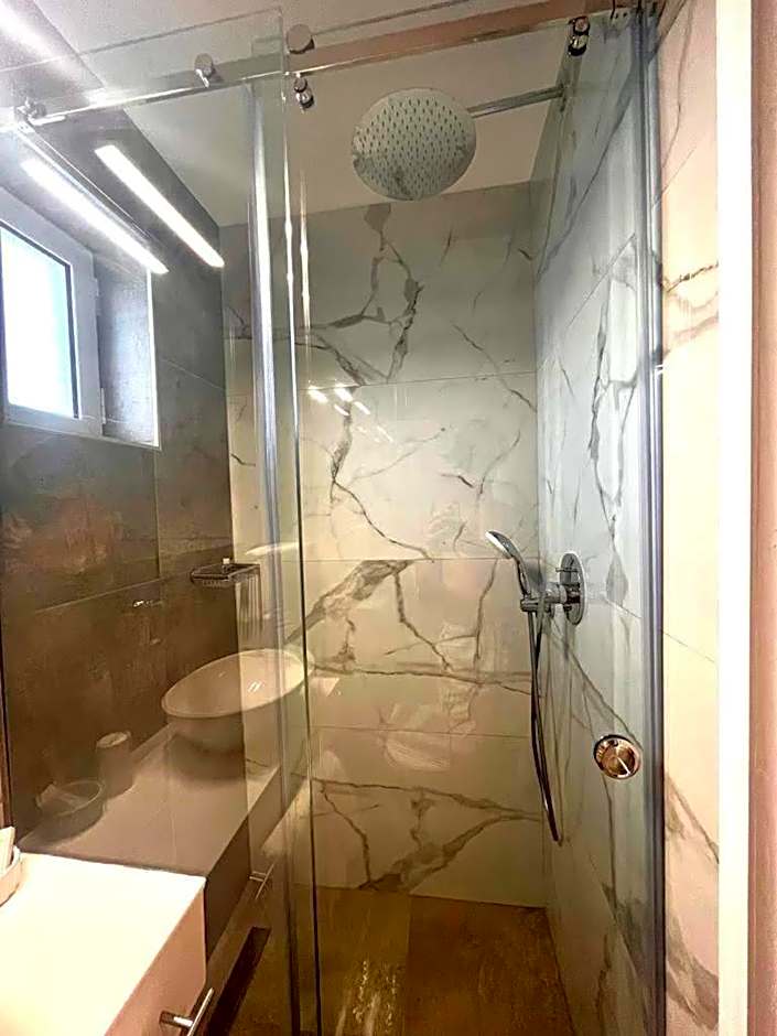 Pillbox Seafront Studios and Apartments