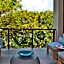 Eden Bleu Hotel