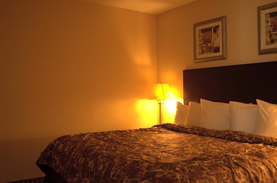 Rodeway Inn & Suites East Windsor