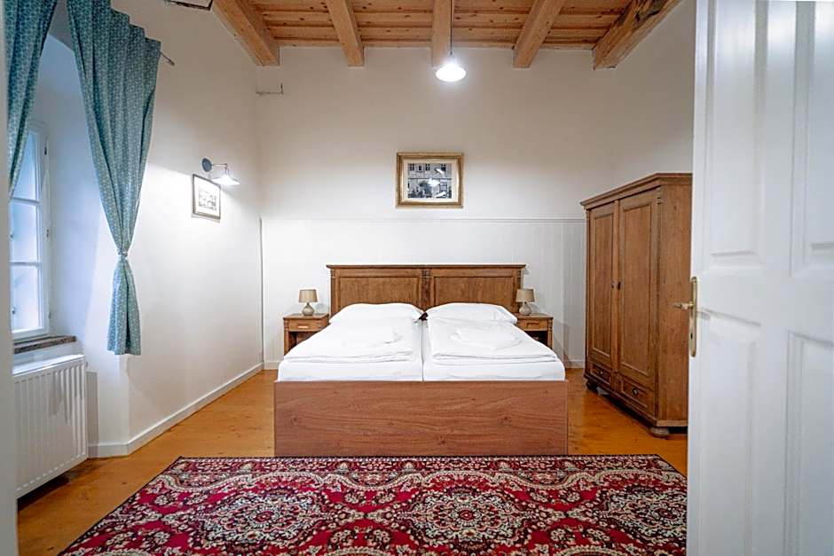 HoStel Cosmopolitan*