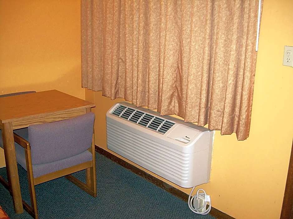 83 motel