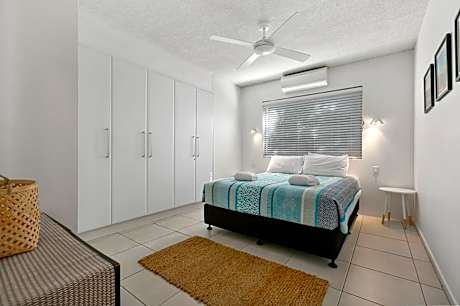 Three-Bedroom Apartment with Ocean View