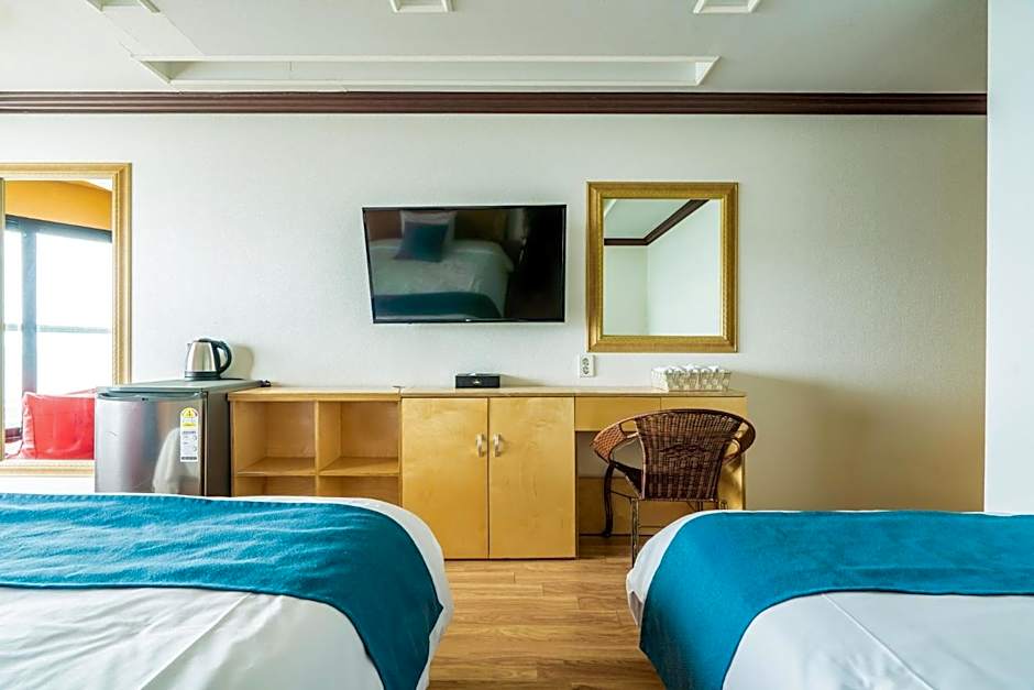 Cutie Pie Hotel