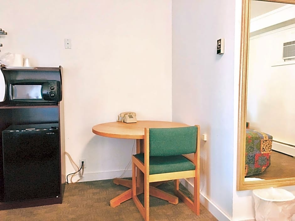 North Country American Inn