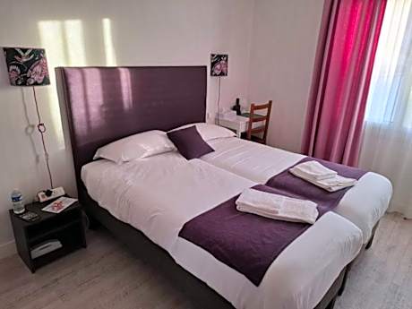 Twin Room with Sea View