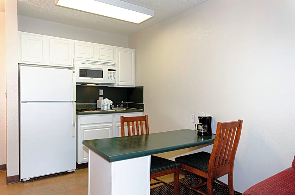 InTown Suites Fort Myers