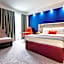 Holiday Inn Express Portsmouth Gunwharf Quays By IHG