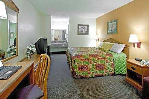 Rodeway Inn Canton I-55